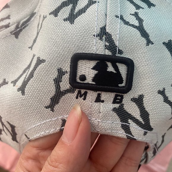 Drivers Hat MLB Black Logo Baseball Cap Sun Hat Peaked Cap - Picture 12 of 12